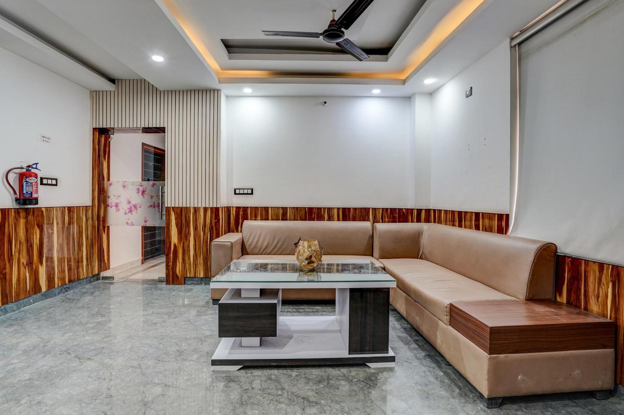 Hotel Hight Krone A Family Hotel Near Igi Airport Delhi New Delhi Luaran gambar