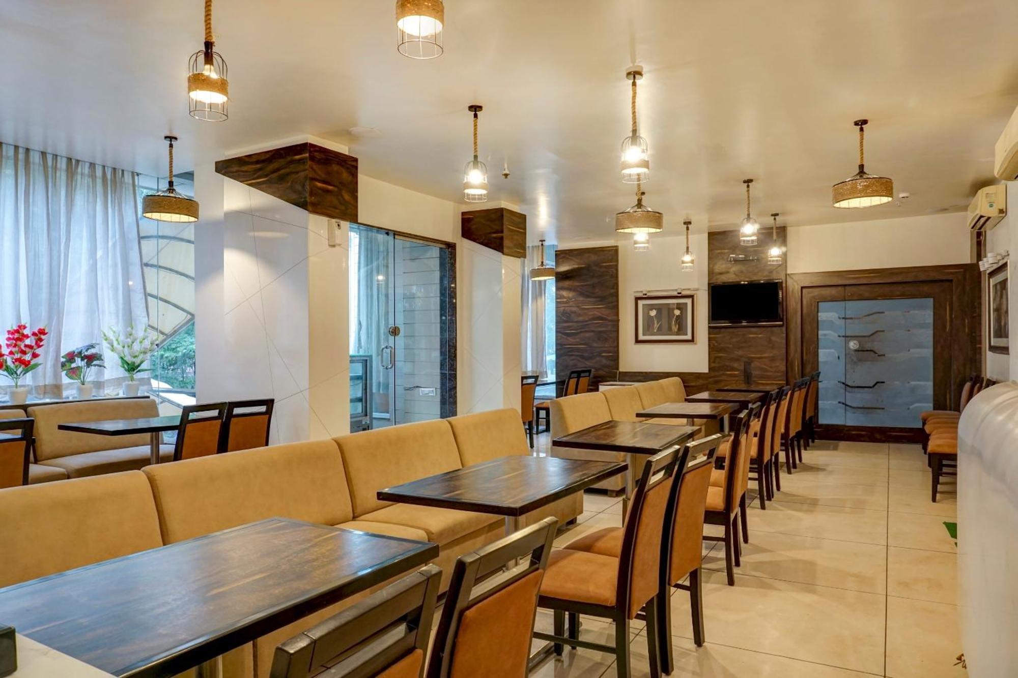 Hotel Hight Krone A Family Hotel Near Igi Airport Delhi New Delhi Luaran gambar